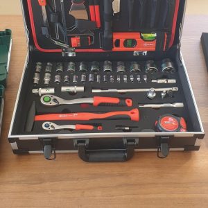 Werkzeugkoffer bestückt